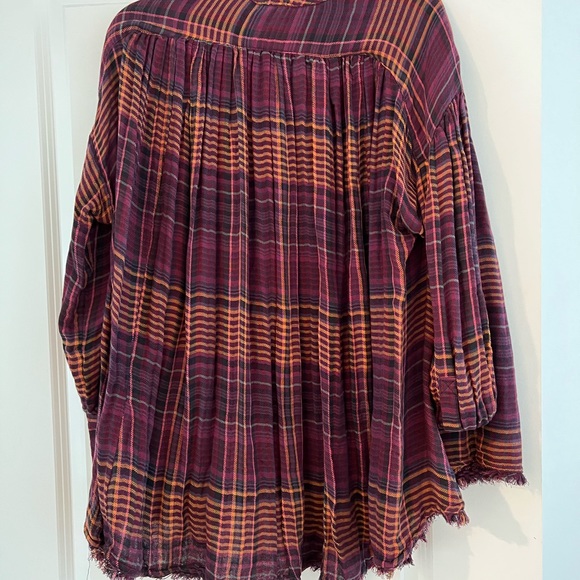 Free people new with tags soft plaid oversized tunic with pleated back - Picture 3 of 3